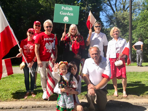 Cleveland Polish community in the annual Parade of Flags